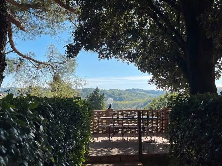 Panoramic viewpoint surrounded by nature at Podere Settefrati farmhouse