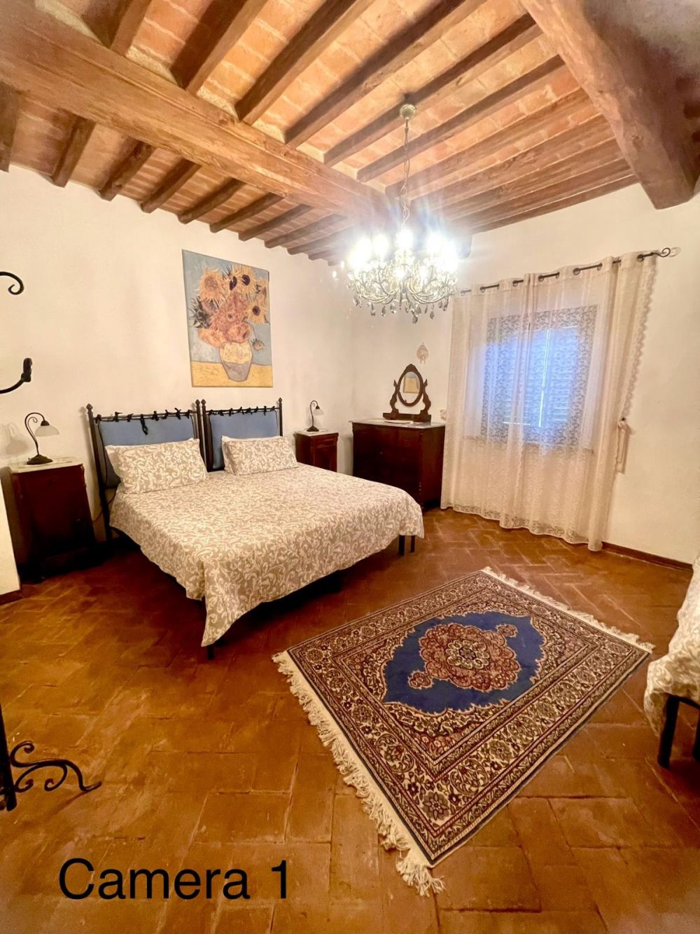 Bathroom with countryside view at Podere Settefrati