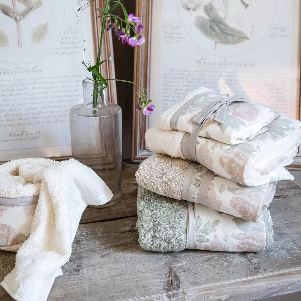 Podere Settefrati linen service &ndash; fresh sheets, towels and crib linens included