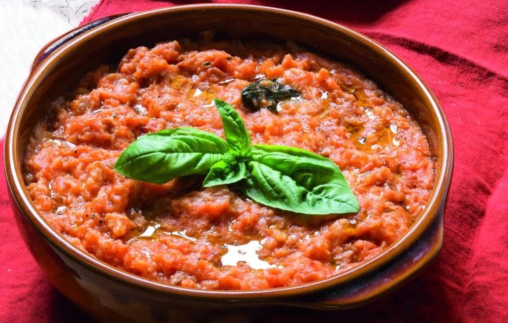 Traditional Tuscan pappa al pomodoro prepared at Podere Settefrati farmhouse