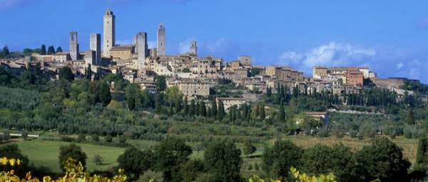 Panoramic view of San Gimignano with its medieval towers in Tuscany