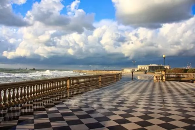 Terrazza Mascagni seaside promenade in Livorno